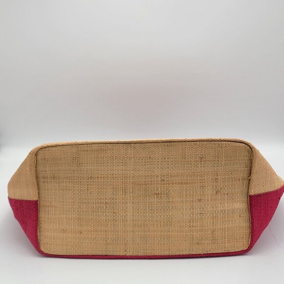 Natural Jute Tote Bag With Red Scallop Design & Wooden Ring Handles - Picture 6 of 16